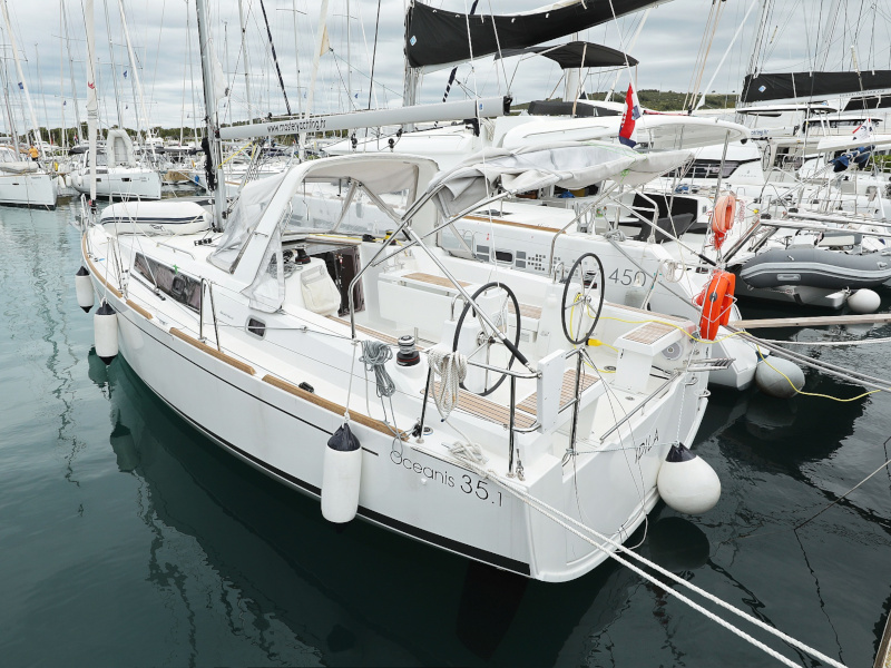 Photo #6 - Oceanis 35.1 (IDILA) in Sukosan - 6120