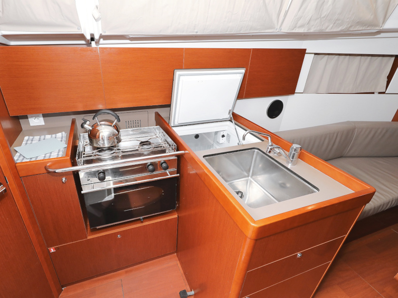 Photo #24 - Oceanis 35.1 (IDILA) in Sukosan - 6120