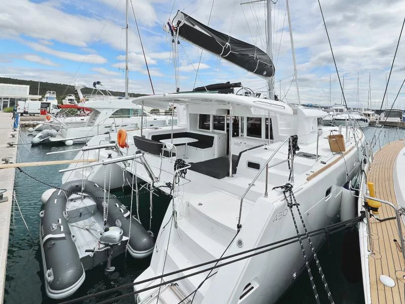 Lagoon 450 F (MUST HAVE)  - 42