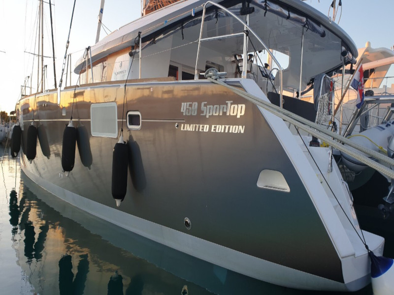 Photo #25 - Lagoon 450 SporTop (OASIS) en Sukosan - 24286