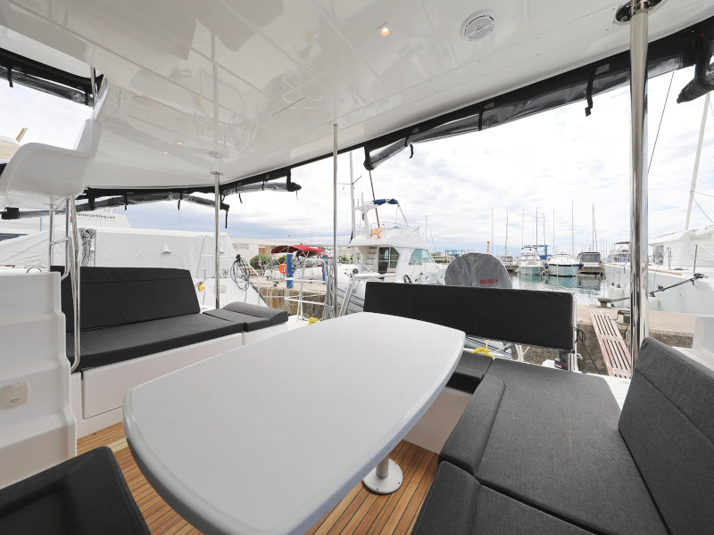 Photo #55 - Lagoon 450 SporTop (OASIS) en Sukosan - 24286