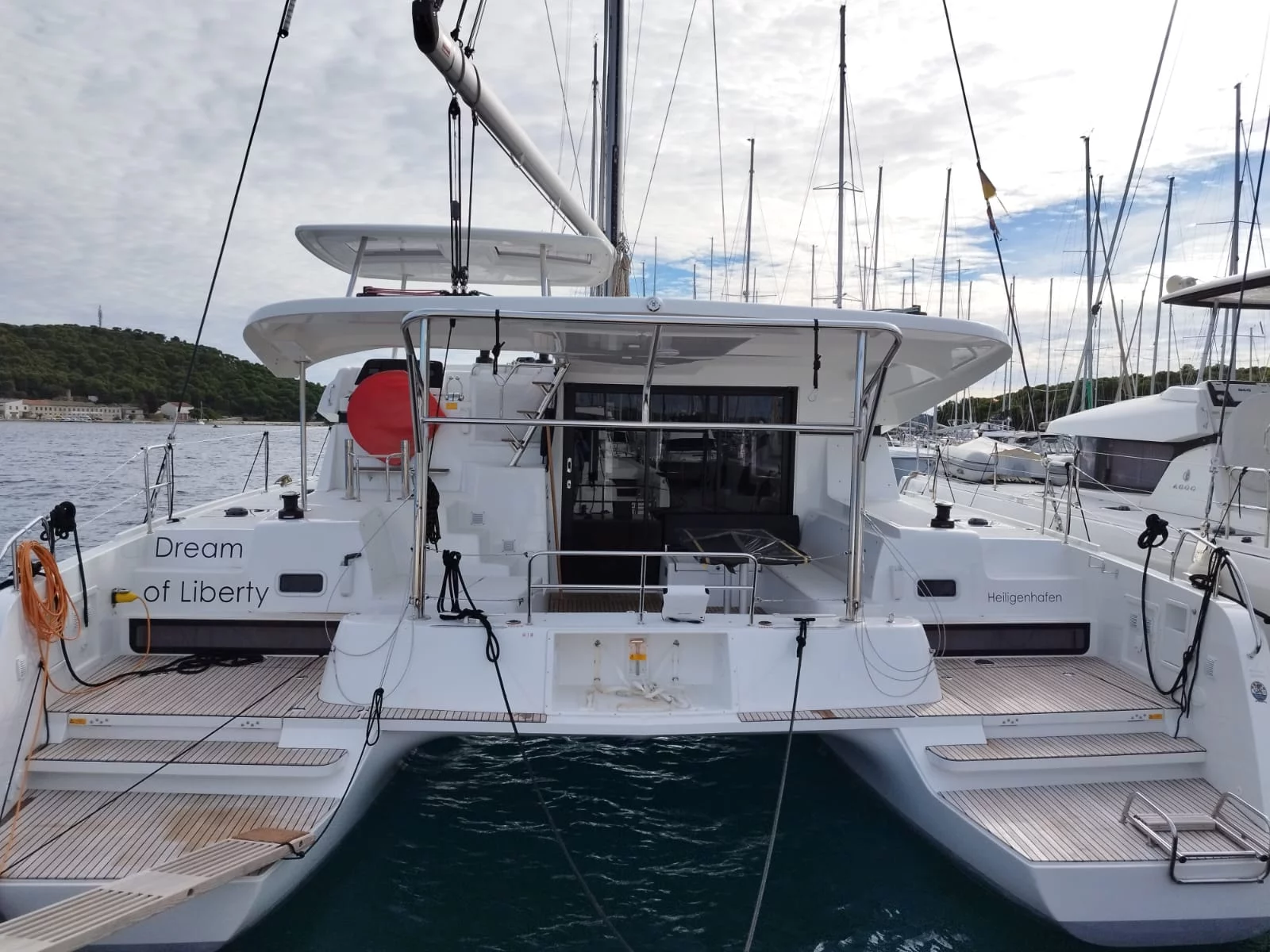 Lagoon 42.3 (Dream of Liberty)  - 13