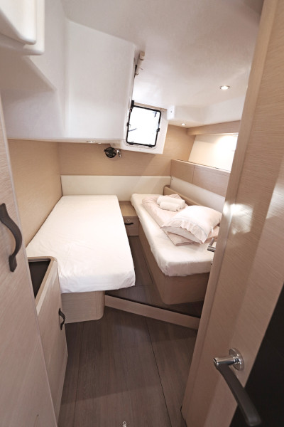 Photo #8 - Jeanneau 58 (Atlas) in Lavrion - 7064