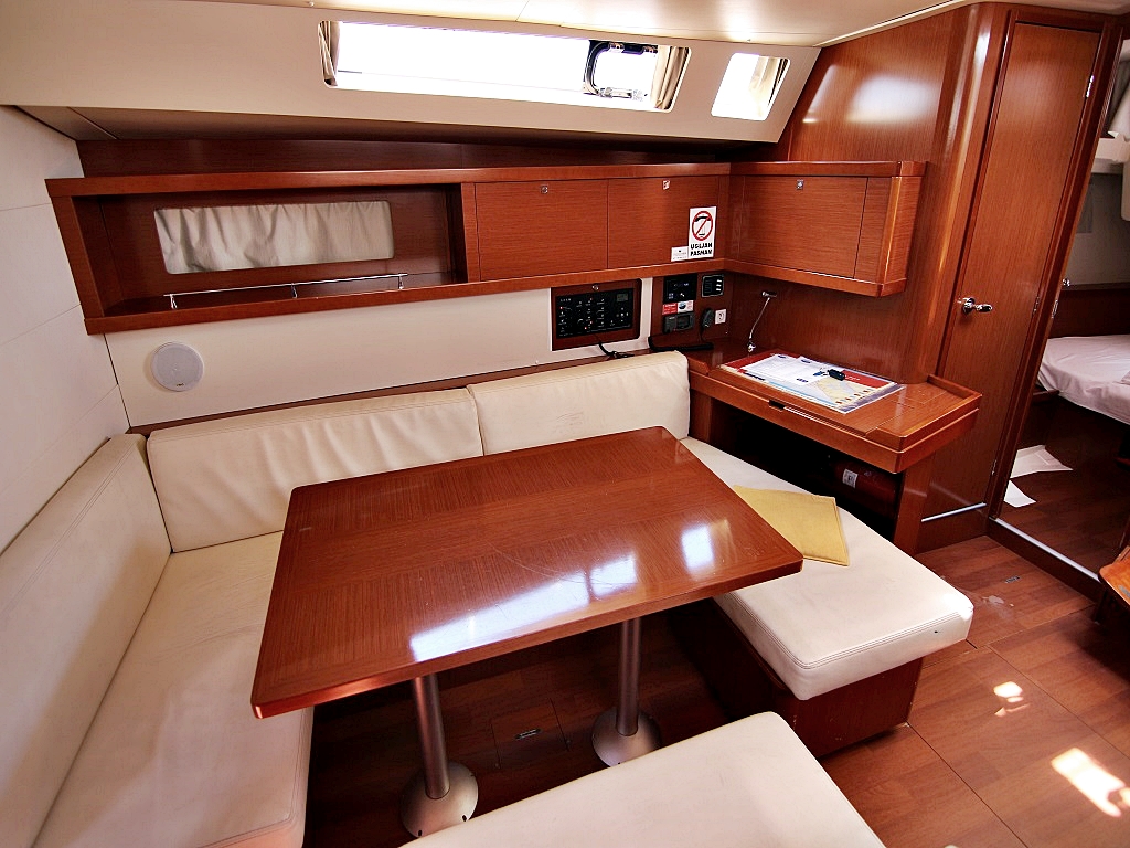 Photo #13 - OCEANIS 45 BT (GOLDEN DREAMS) in Sukosan - 15680