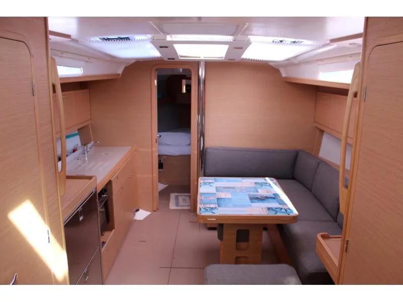 Dufour 390 Grand Large (Why not 14) Interior image - 1