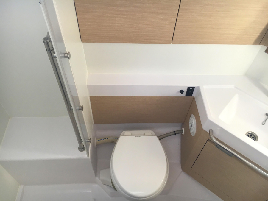 Photo #6 - Elan 50 Impression (4+1 cabins) (FRIENDS) in Trogir - 15011