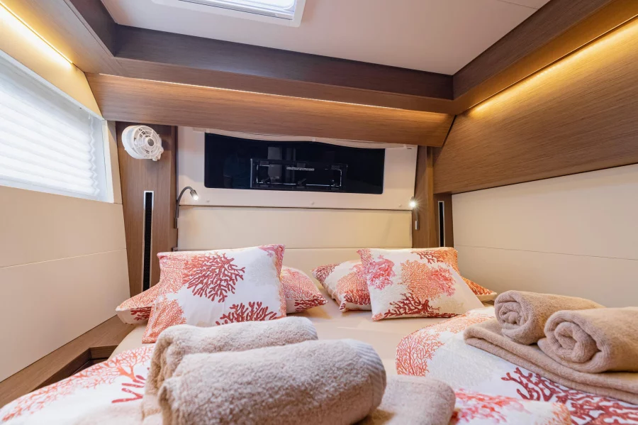 Lagoon 50 LUX (2020) equipped with airconditioning (PRINCESS KISS)  - 5
