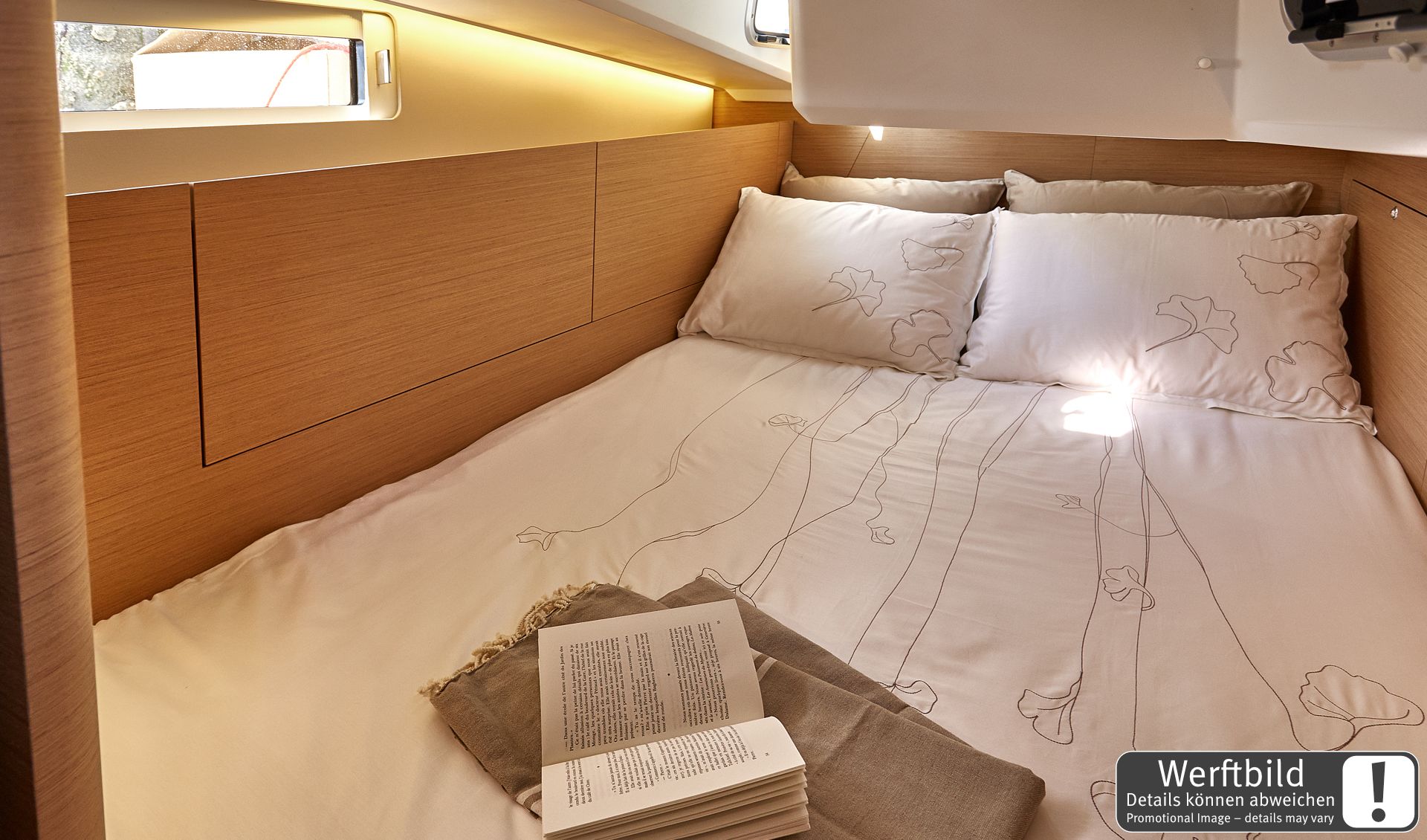 Photo #23 - Sun Odyssey 410 (Titzi) in Palma - 11045