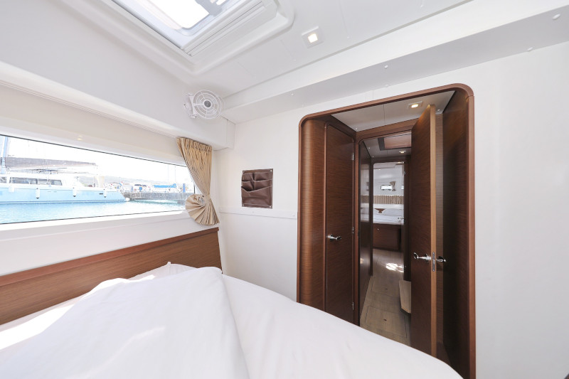 Photo #14 - Lagoon 42 (ROYAL SALUTE) in Sukosan - 8599