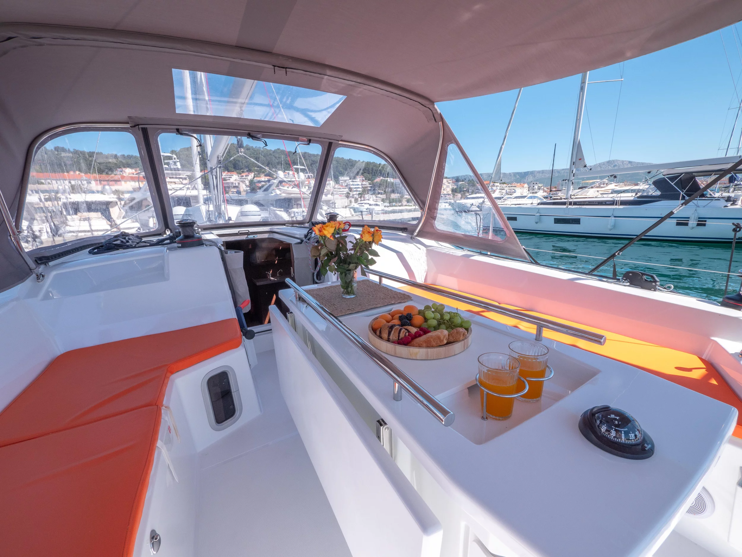 Oceanis 40.1 (MAMMA MIA)  - 15