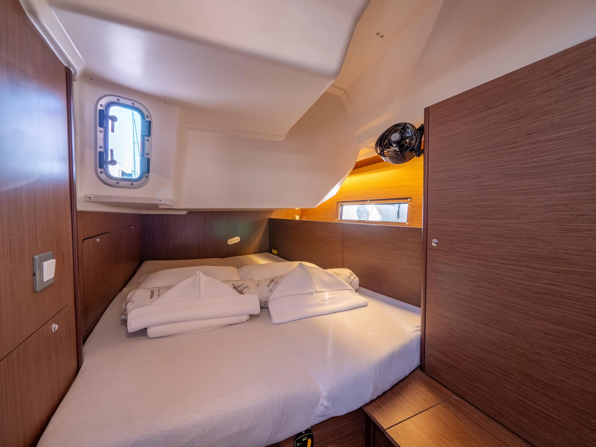 Oceanis 40.1 (MAMMA MIA)  - 27