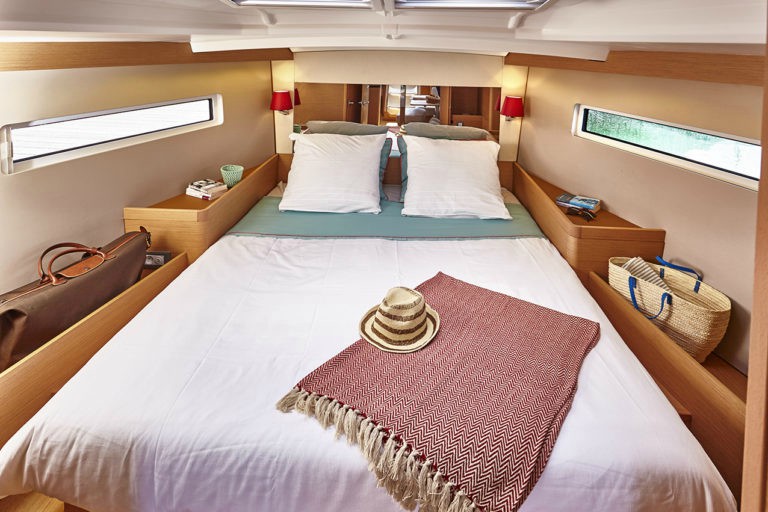 Photo #7 - Sun Odyssey 440 (Ondeck) in Athens - 10384