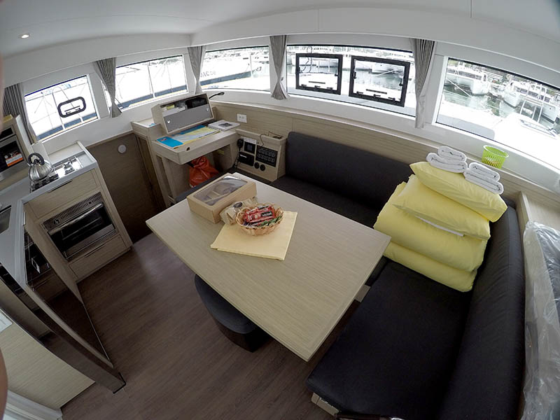 Photo #4 - Lagoon 40 (DUPLO II) en Sibenik - 9994