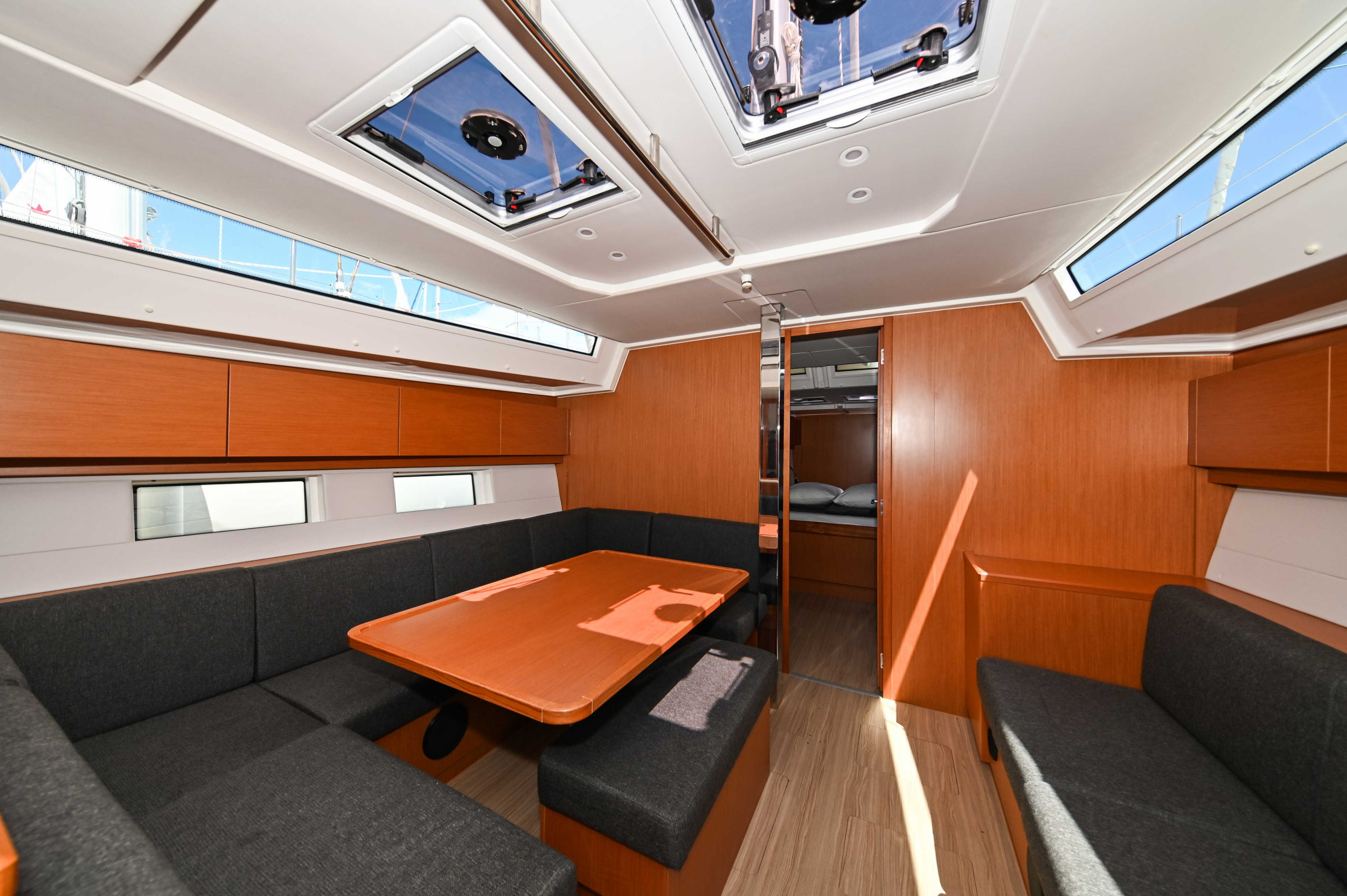 Photo #77 - Bavaria C45 (EFIX) in Zadar - 20650