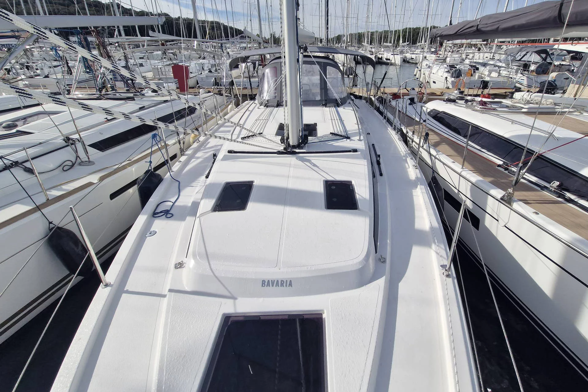 Bavaria C38 (Williams)  - 17
