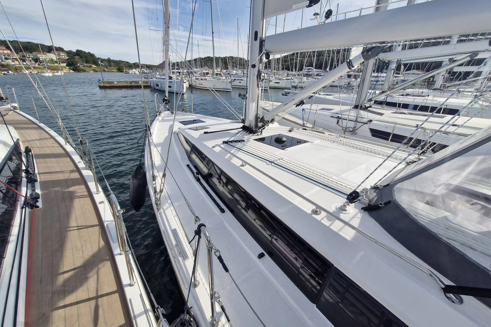 Bavaria C38 (Williams)  - 15