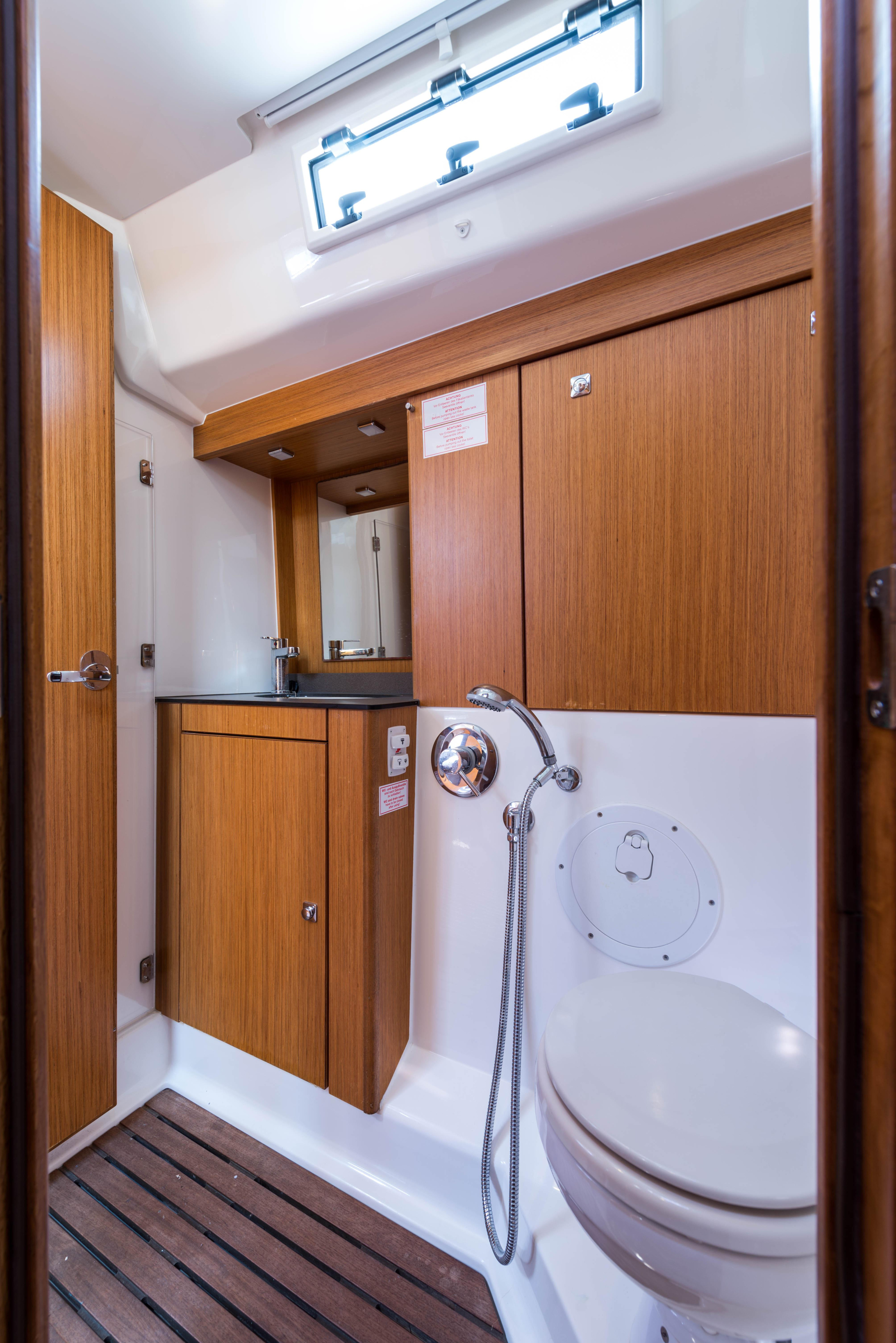Photo #77 - Bavaria Cruiser 56 (Breathless) en Lefkada - 7055