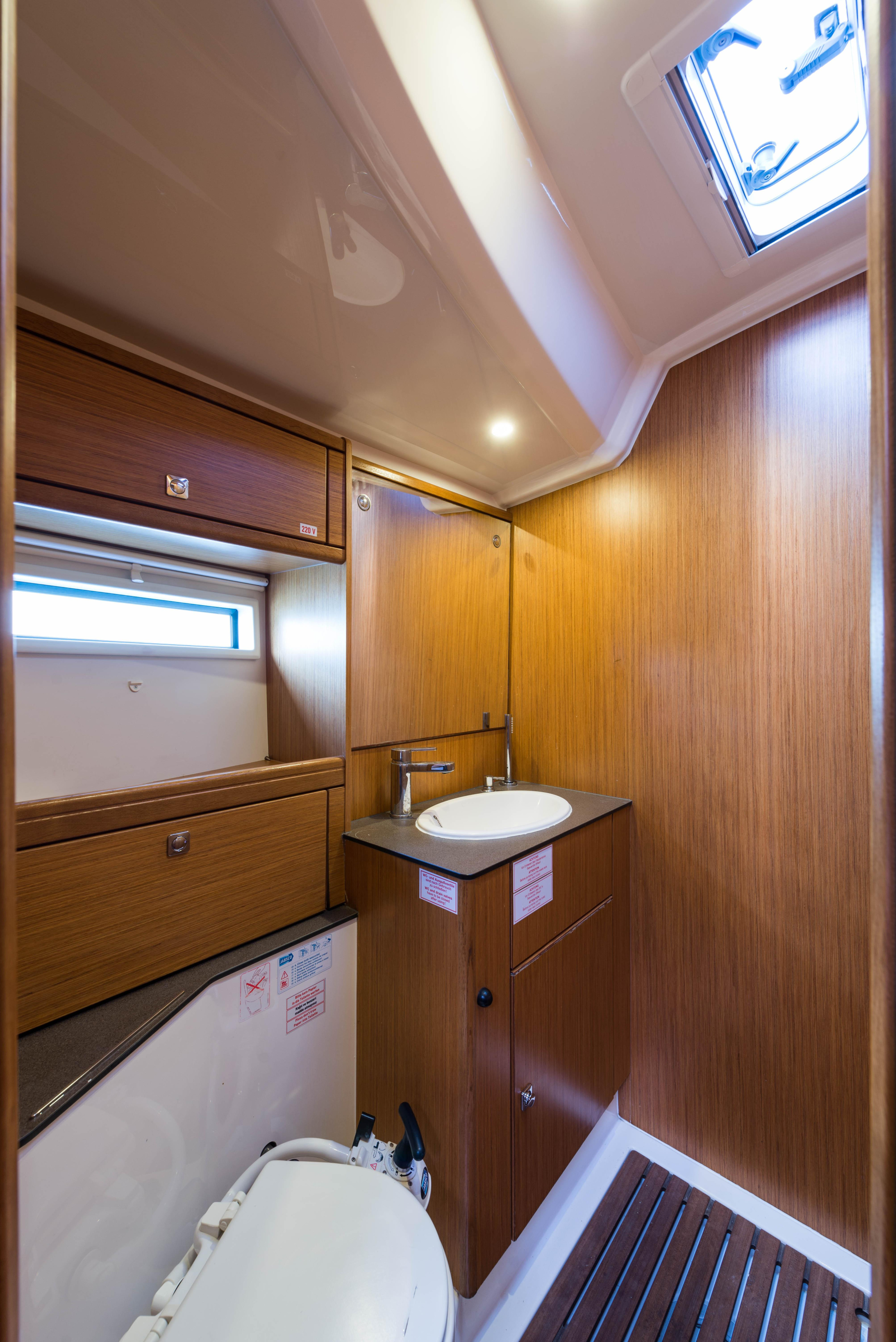Photo #110 - Bavaria Cruiser 56 (Breathless) en Lefkada - 7055