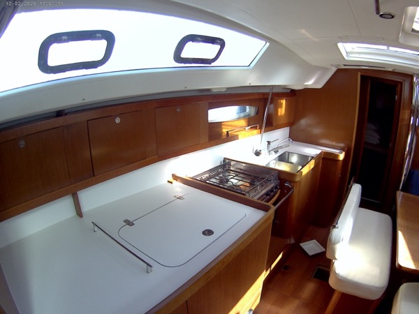Photo #10 - Oceanis 46 (Shedir) in Portisco - 9851