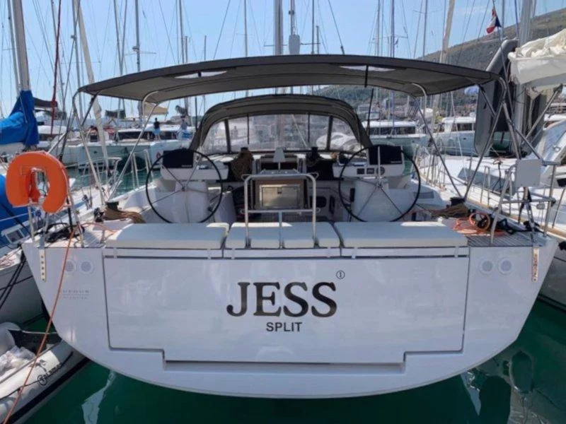 Dufour 56 Exclusive (Jess fully equipped white hull)  - 19