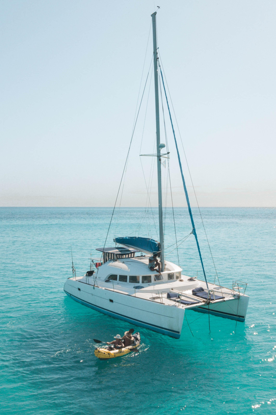 Photo #9 - Lagoon 380 (BALAO) in Nosy Be - 11419