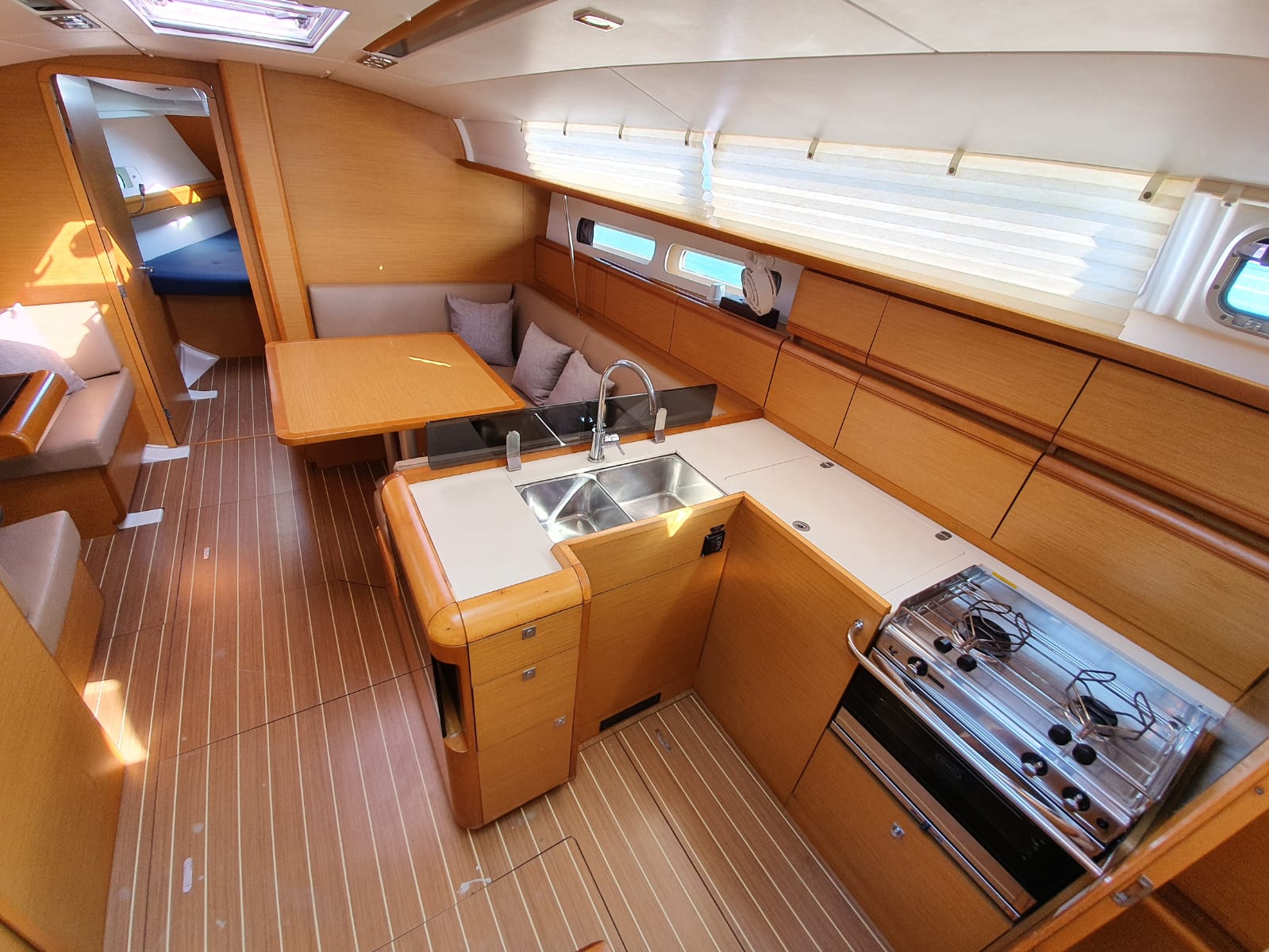 Photo #19 - Jeanneau Sun Odyssey 409 (T-Punch) in Koh chang - 10395