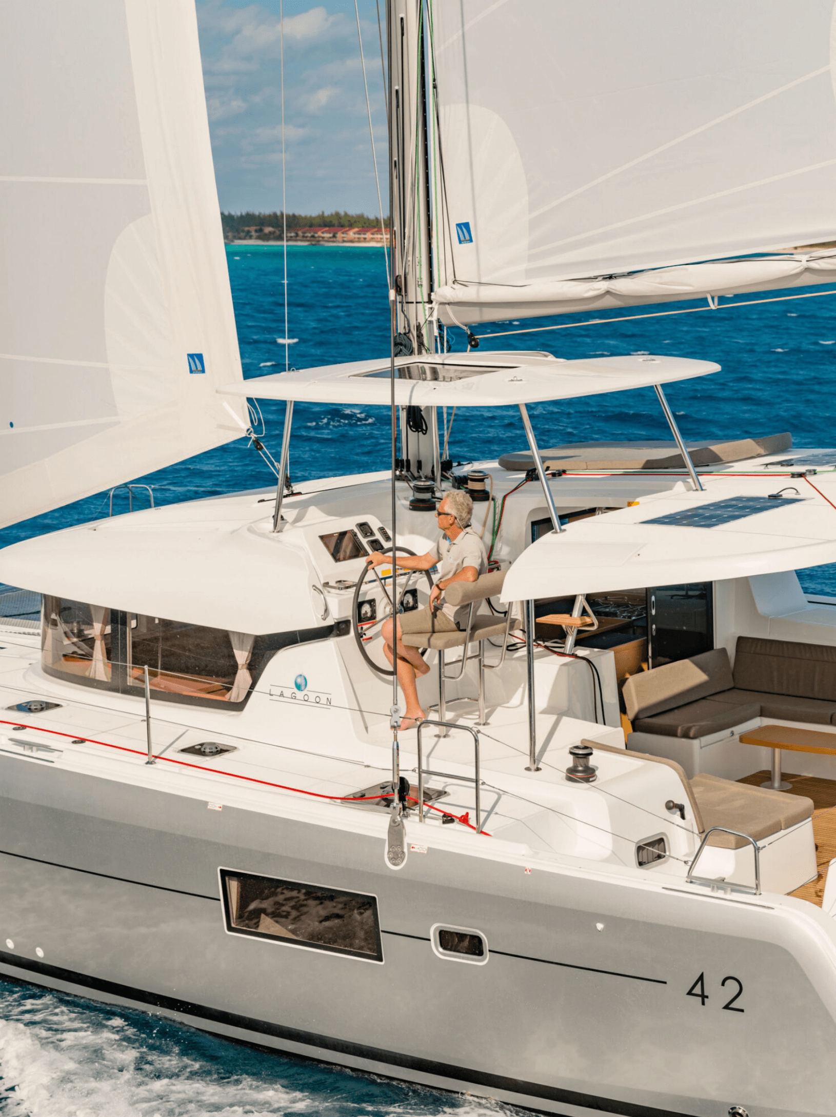 Photo #6 - Lagoon 42 (HeyBlue) en Paros - 16355