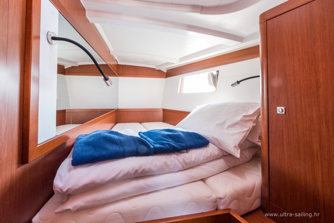 Photo #12 - Oceanis 48 (FLOU) in Split - 10976