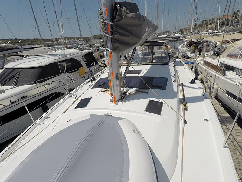 Photo #4 - Dufour 470 GL (Ljubov) en Sibenik - 9999