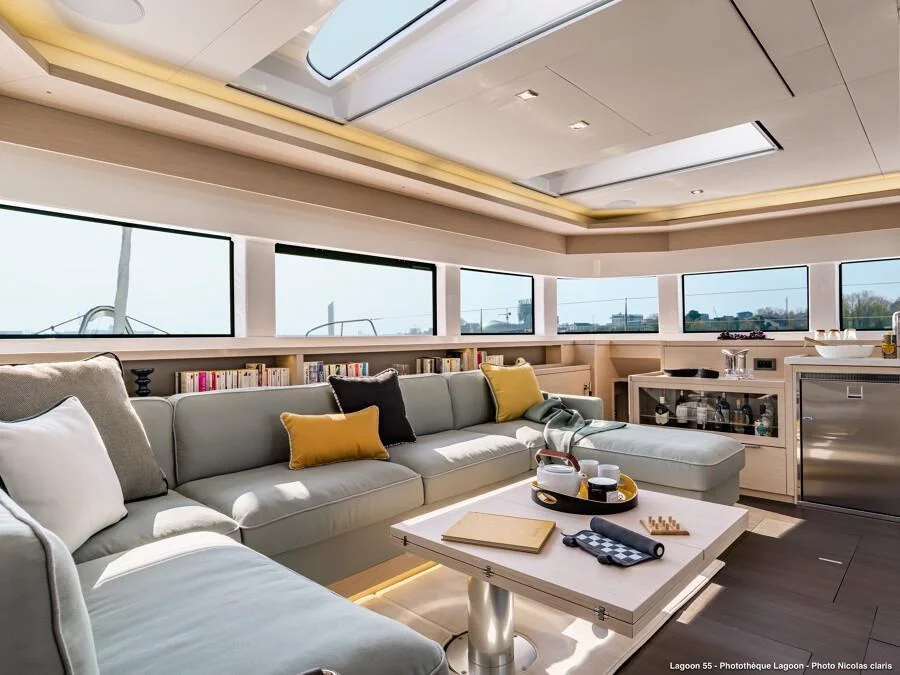 Lagoon 55 (SAILUXE - Magnifico) Interior image - 2