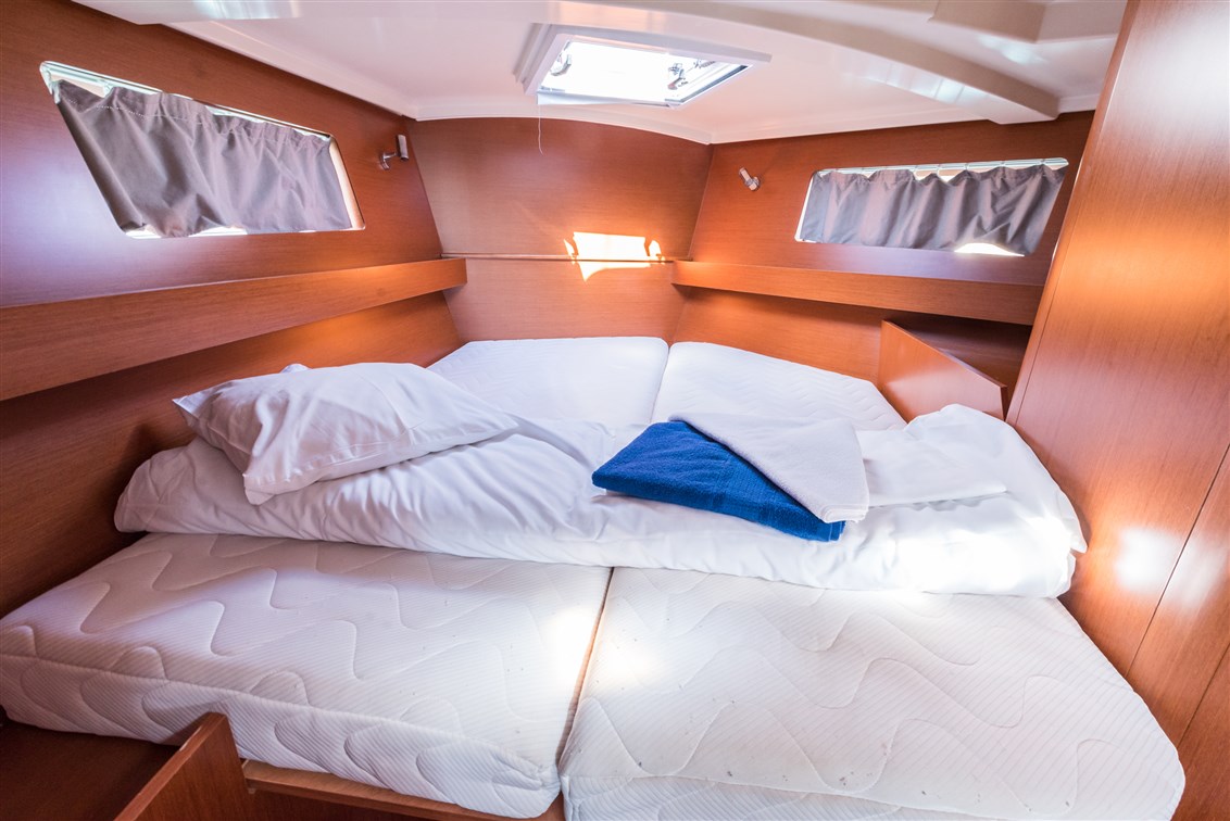 Photo #3 - Oceanis 41.1 (SPARKLING) en Split - 8638