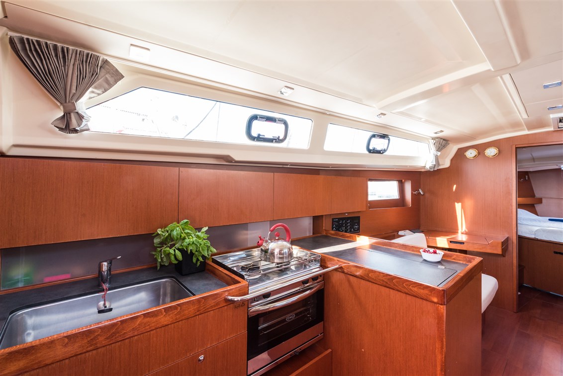 Photo #8 - Oceanis 41.1 (SPARKLING) en Split - 8638