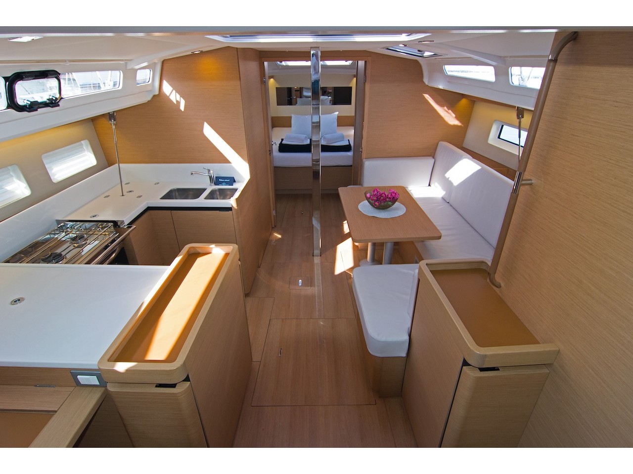Photo #6 - Sun Odyssey 440 (Carlyle) en Split - 11157