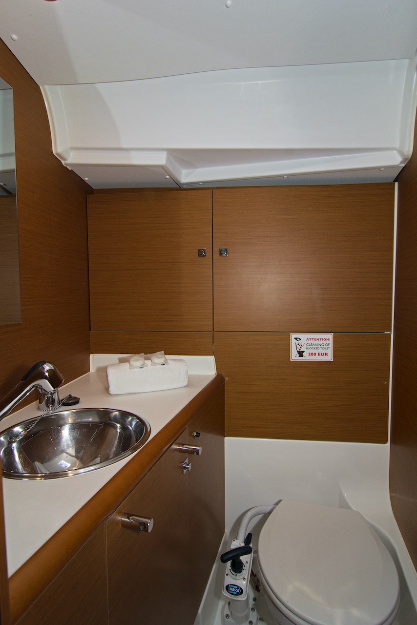 Photo #10 - Sun Odyssey 419 (Dorado) in Split - 9963