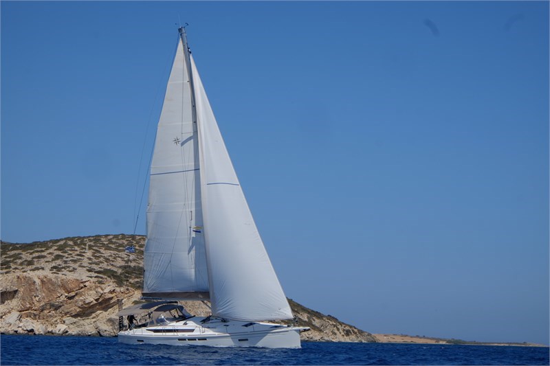 Photo #12 - Sun Odyssey 519 (Ataraxia) in Athen - 12208