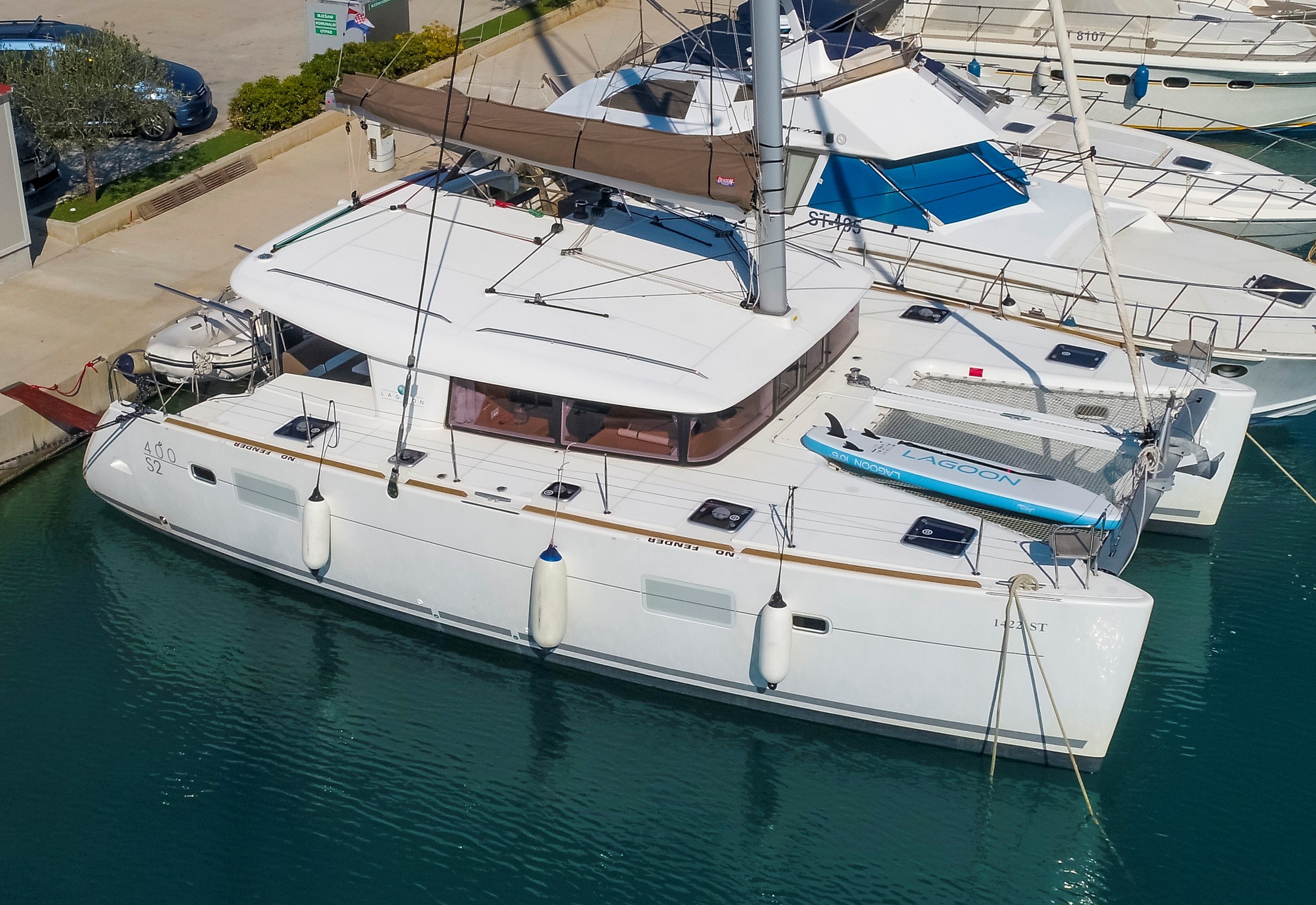 Photo #12 - Lagoon 400 S2 (Second Wind) in Split - 6006