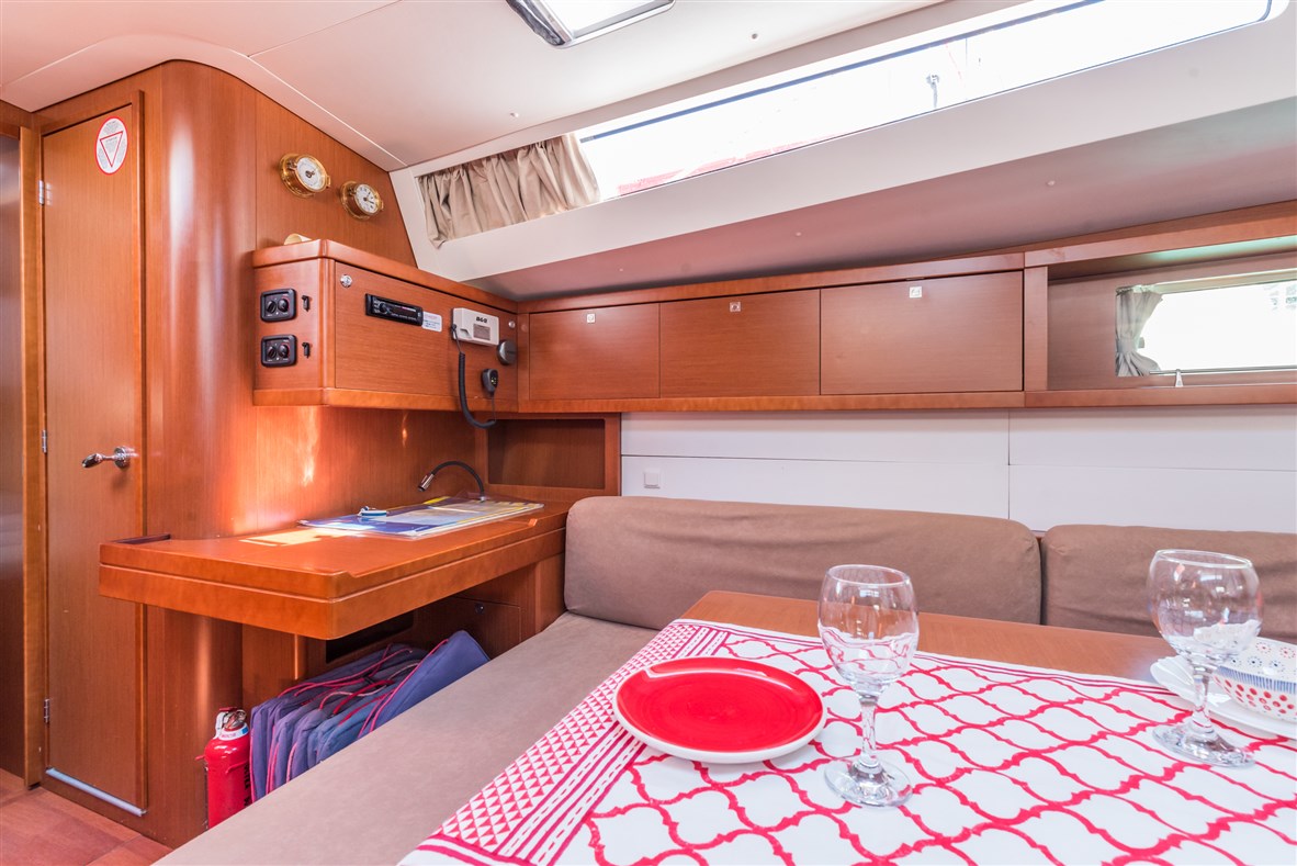 Photo #5 - Oceanis 48 (ULTRA DUBROVNIK) in Pomer - 7695