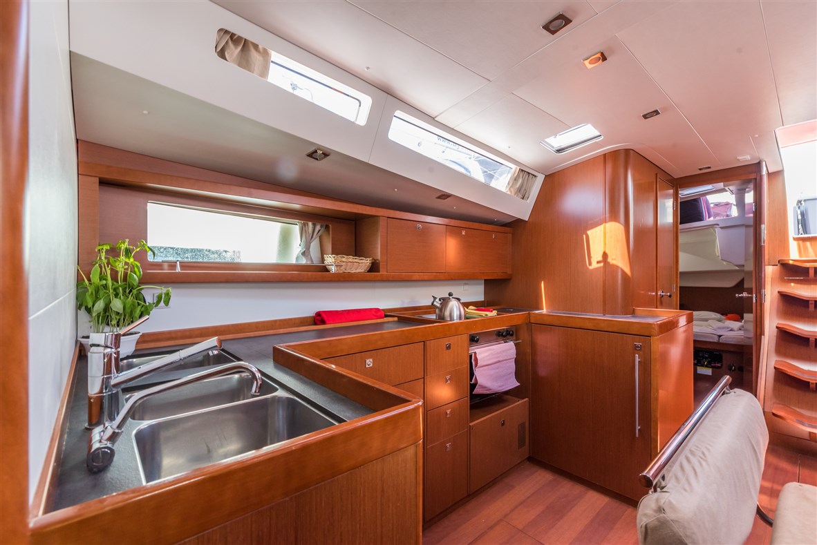 Photo #8 - Oceanis 48 (ULTRA DUBROVNIK) in Pomer - 7695