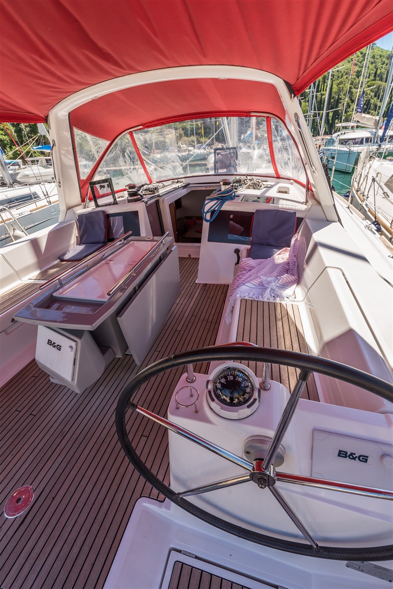 Photo #3 - Oceanis 48 (ULTRA DUBROVNIK) in Pomer - 7695