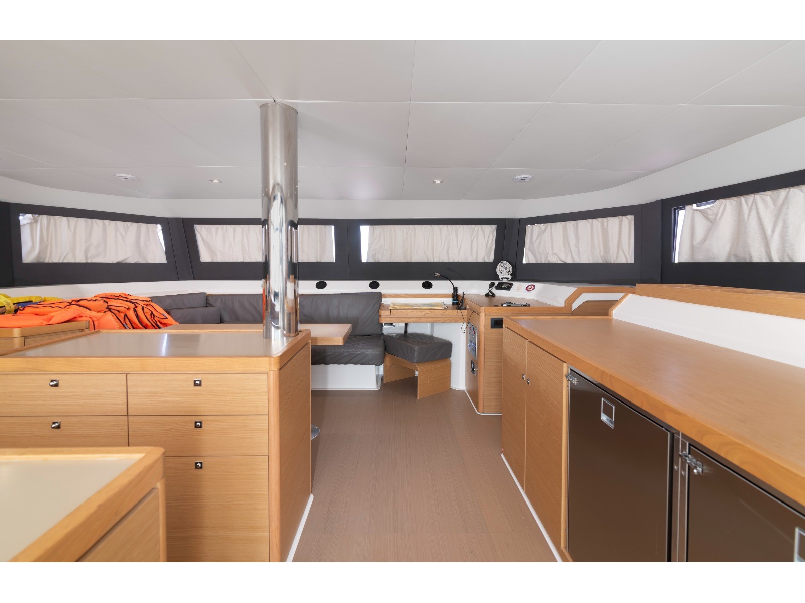 Photo #9 - Dufour Catamaran 48 (SEAVEN) in Kastela - 11870