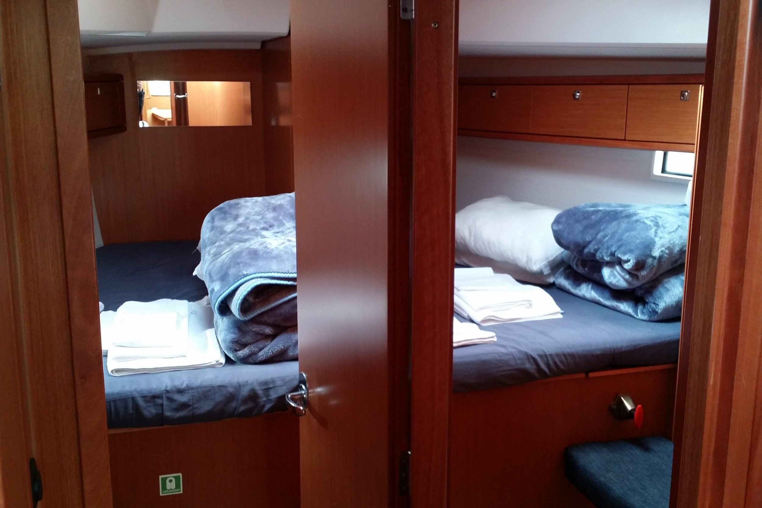 Photo #5 - Bavaria Cruiser 46 (Theano) in Lavrion - 13416