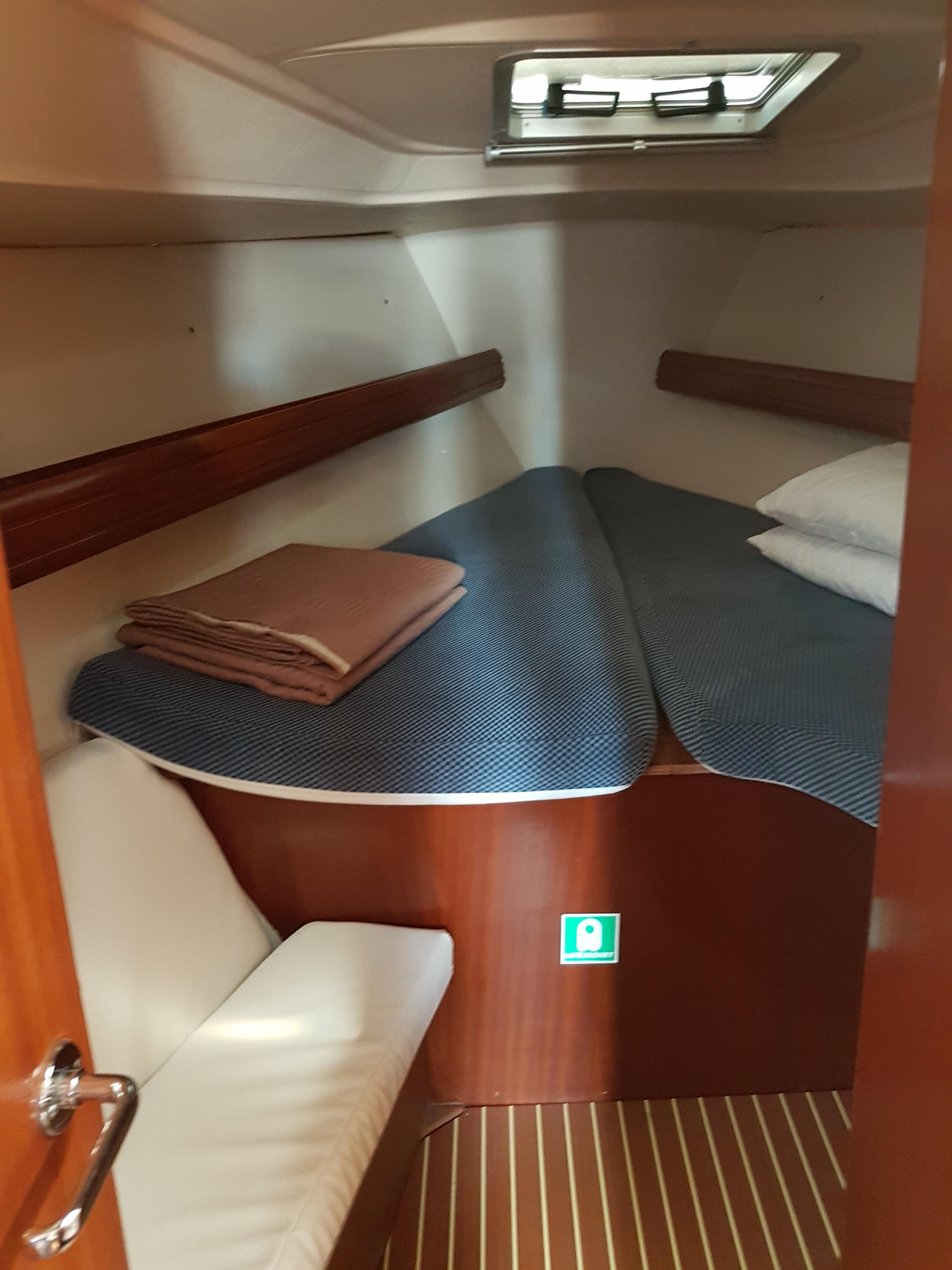 Photo #4 - Bavaria 40 (Alegria) in Korfu - 8803