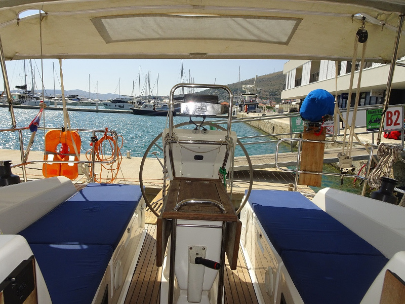 Photo #8 - Bavaria 36 Cruiser (ADORA) en Primosten - 11813