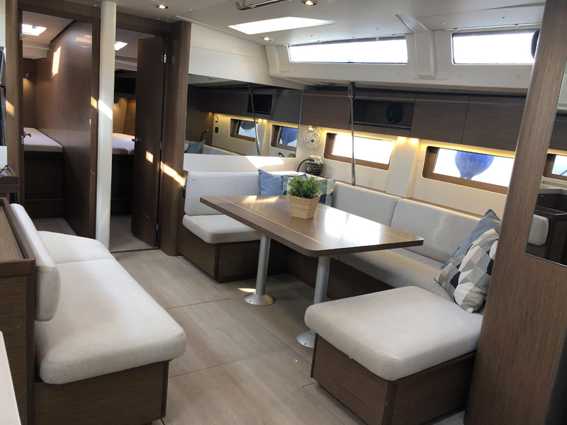 Photo #8 - Oceanis 51.1 (Salt Water ( - - Inverter - 12 pax)) en Atenas - 14461