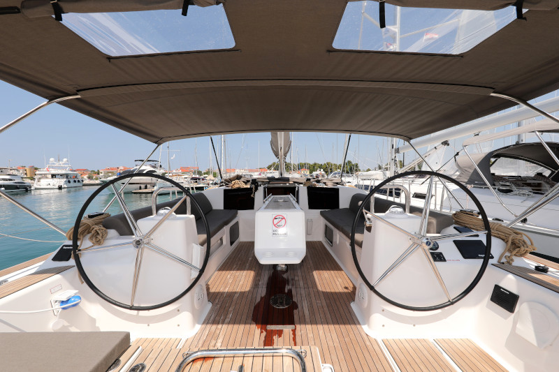 Photo #8 - Dufour 460 (ELTHEOLE II) en Zadar - 10495