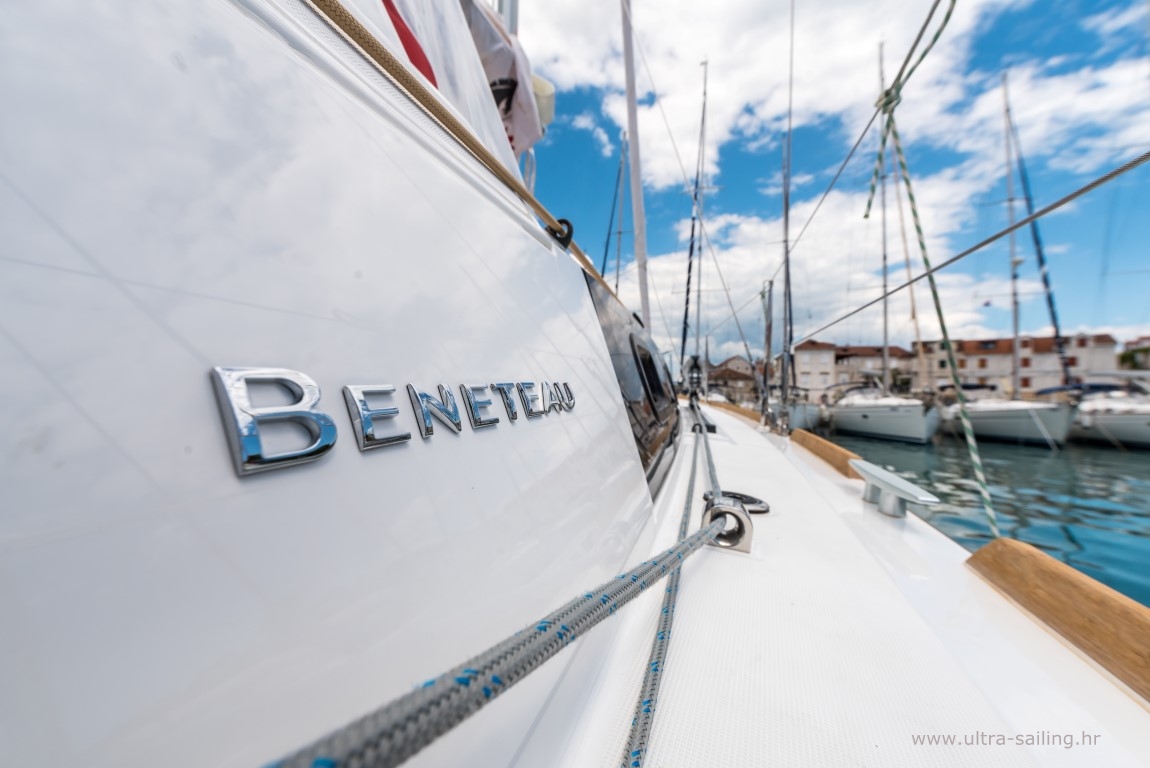 Photo #21 - Oceanis 35.1 (BELA) in Split - 10787