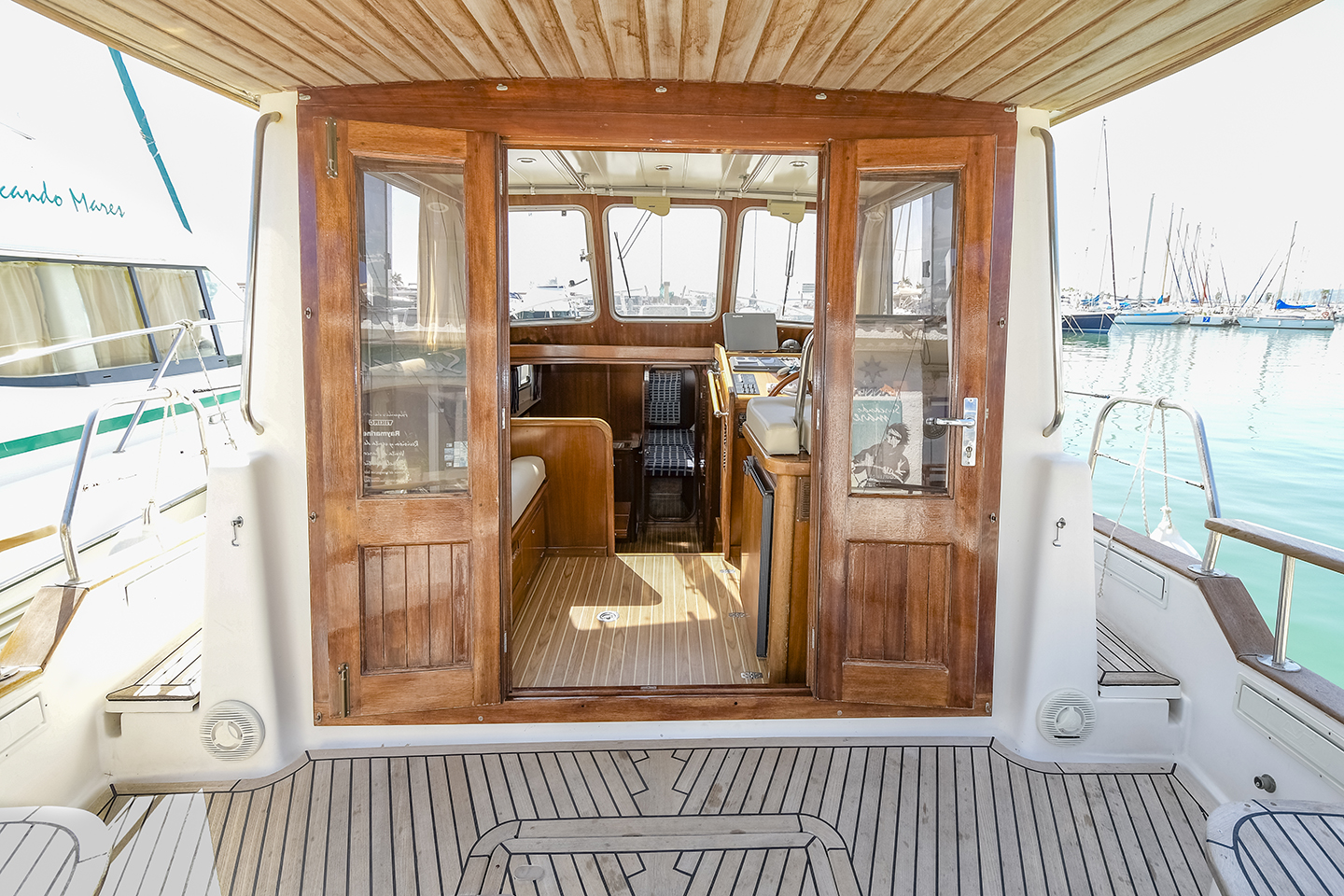 Photo #12 - Menorquina Yacht 100 (Mar de Coral) en Barсelona - 20186