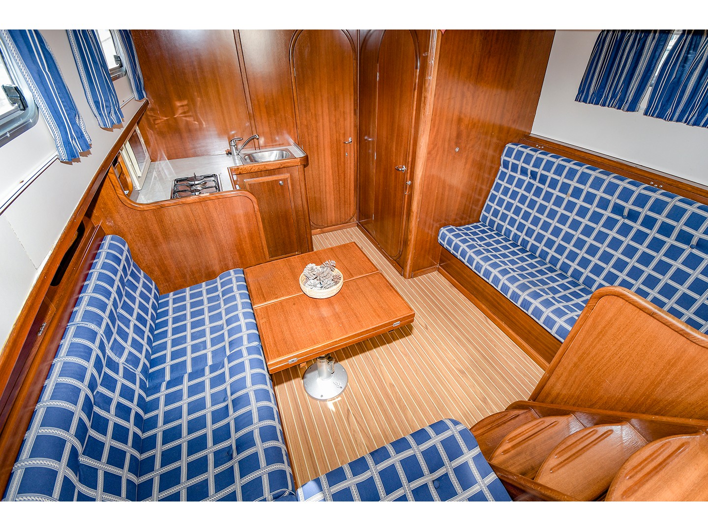 Photo #6 - Menorquina Yacht 100 (Mar de Coral) en Barсelona - 20186