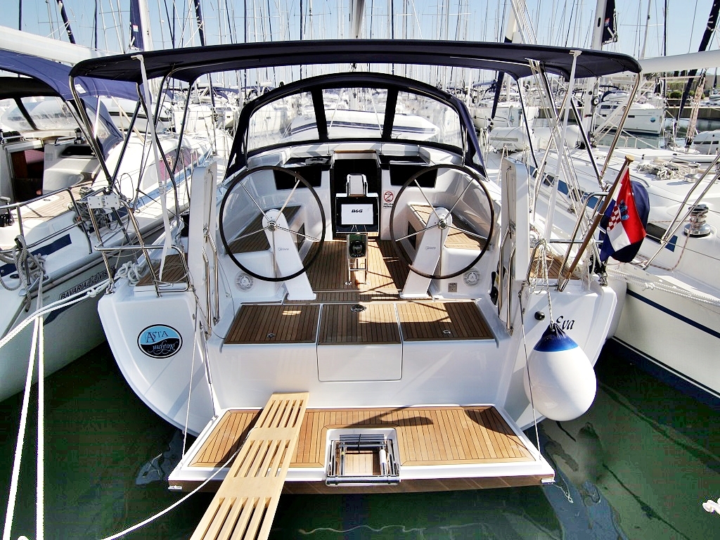 Photo #8 - HANSE 418 BT (EVA) en Sukosan - 9727