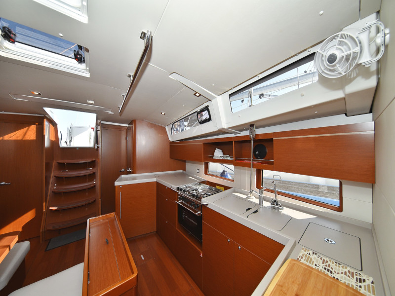 Photo #9 - Oceanis 46.1 (Antonela M) in Zadar - 9915